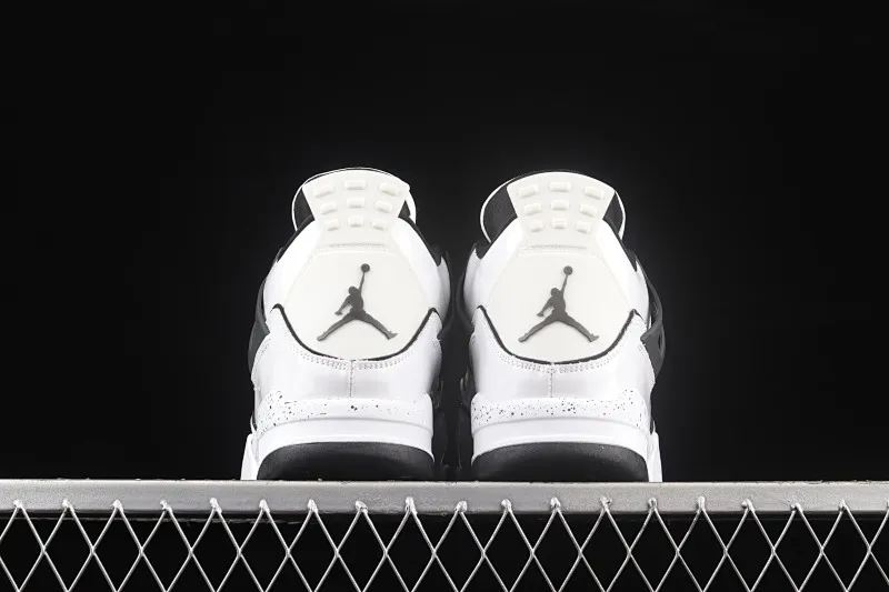 All categories Air Jordan Jordan series basketball shoes Air Jordan 4 Air Jordan 4 Retro GS "Light Smoke Grey" AJ4 Joe 4 Patent Leather Manuscript DC4101-100